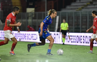 Perugia-Samb 1-2, Sbaffo e Candellori trascinano i rossoblù, è la vittoria di Palladini e del gruppo