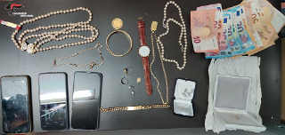 Castel di Lama - Telefonata del finto maresciallo, truffata anziana: due arresti