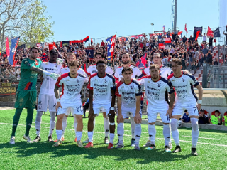 Vis Pesaro-Samb 2-3: rossoblù salvi, entra Lonardo e segna due gol a tempo scaduto, finale folle