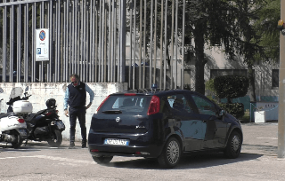 Pesaro - Tentato omicidio di genitori e fratello, il 21enne al gip: "E’ stato un raptus, non volevo uccidere nessuno"